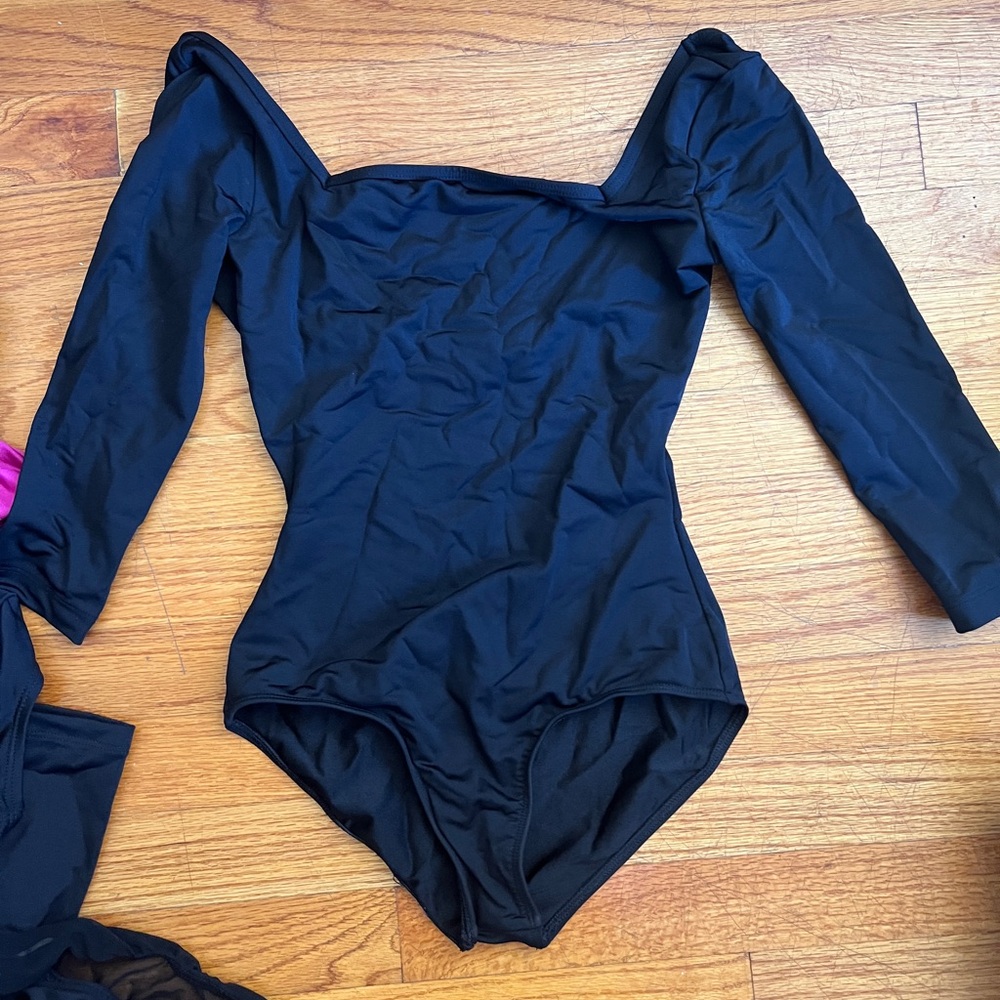 Square neck and square back leotard